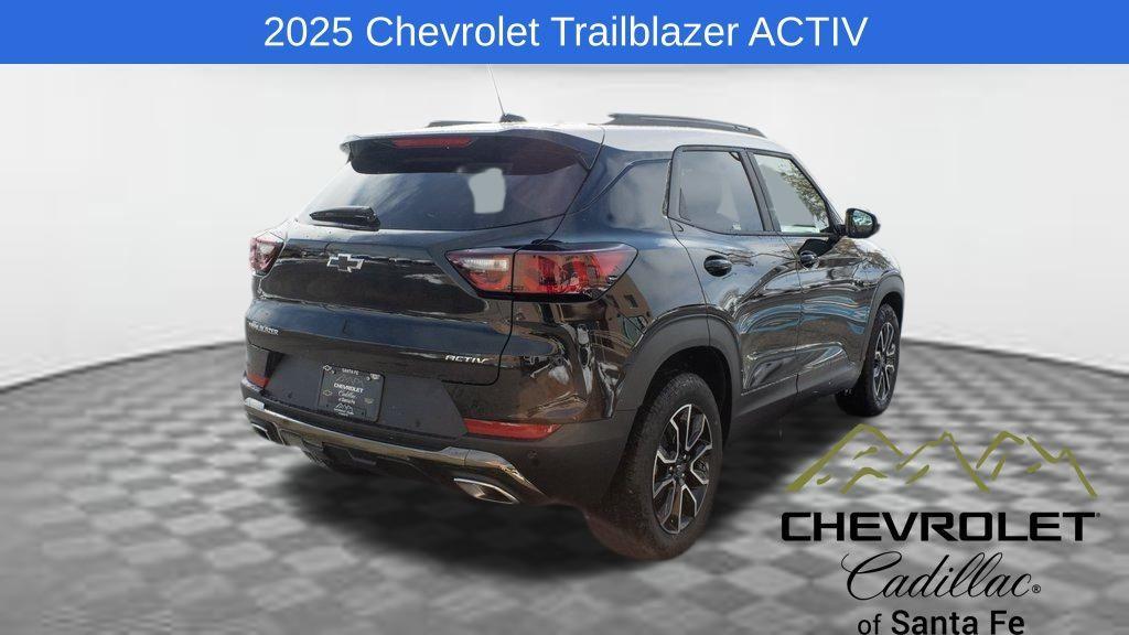 new 2025 Chevrolet TrailBlazer car, priced at $31,830