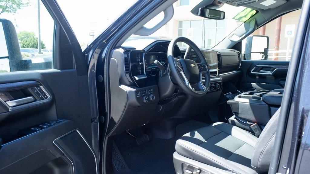 used 2024 Chevrolet Silverado 2500 car, priced at $72,988