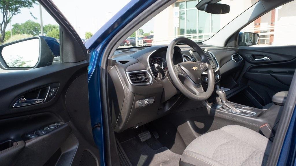 used 2021 Chevrolet Equinox car, priced at $21,988