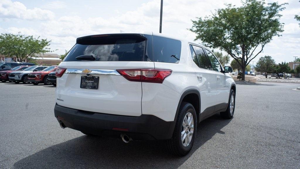 used 2021 Chevrolet Traverse car, priced at $27,988