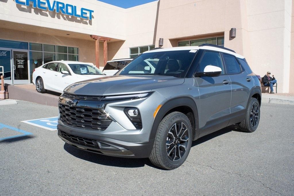 new 2025 Chevrolet TrailBlazer car, priced at $31,830