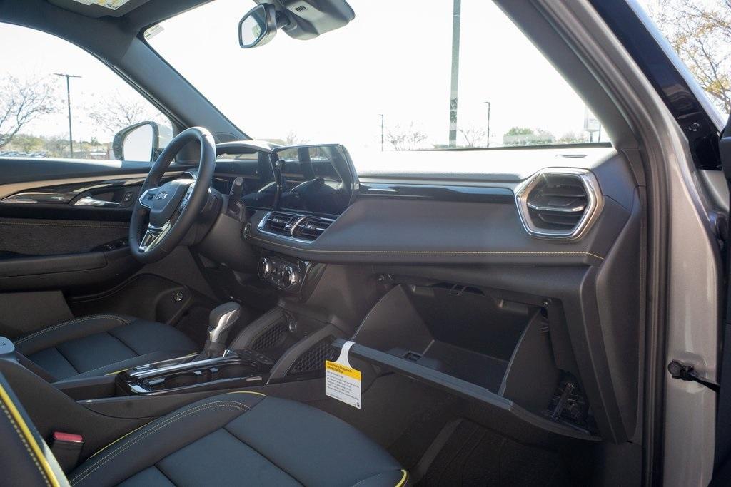 new 2025 Chevrolet TrailBlazer car, priced at $31,830