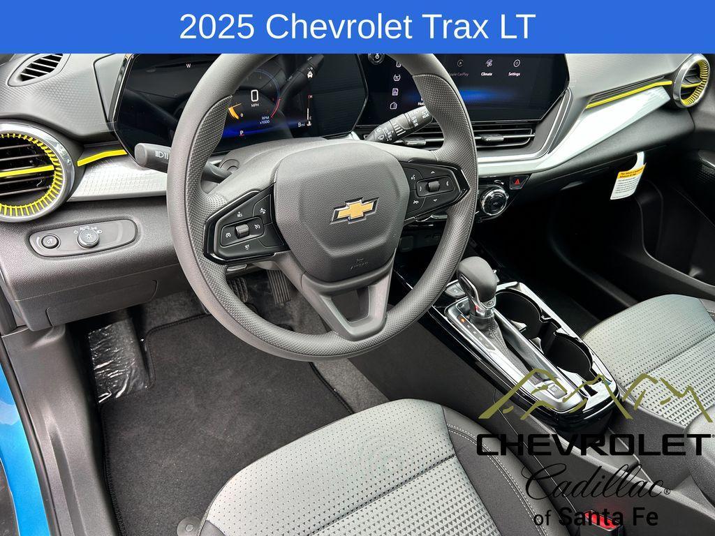 new 2025 Chevrolet Trax car, priced at $24,490
