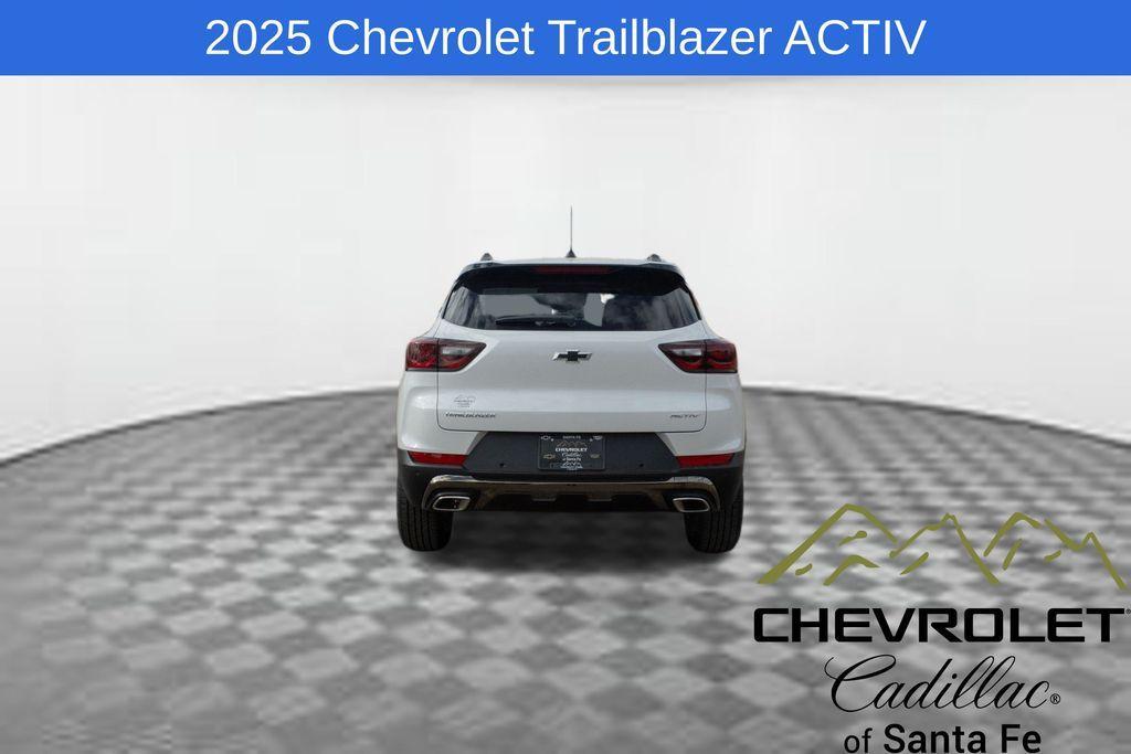 new 2025 Chevrolet TrailBlazer car, priced at $32,475