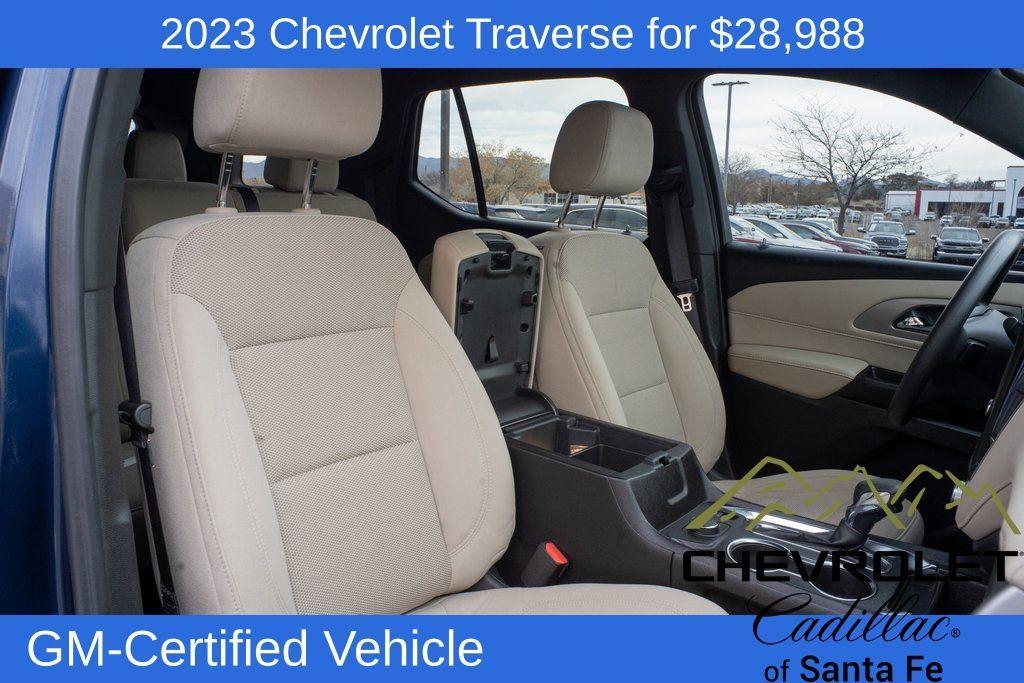 used 2023 Chevrolet Traverse car, priced at $28,988