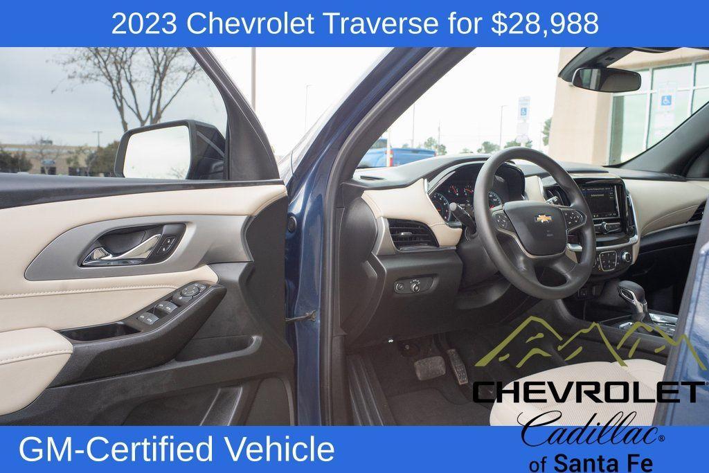 used 2023 Chevrolet Traverse car, priced at $28,988