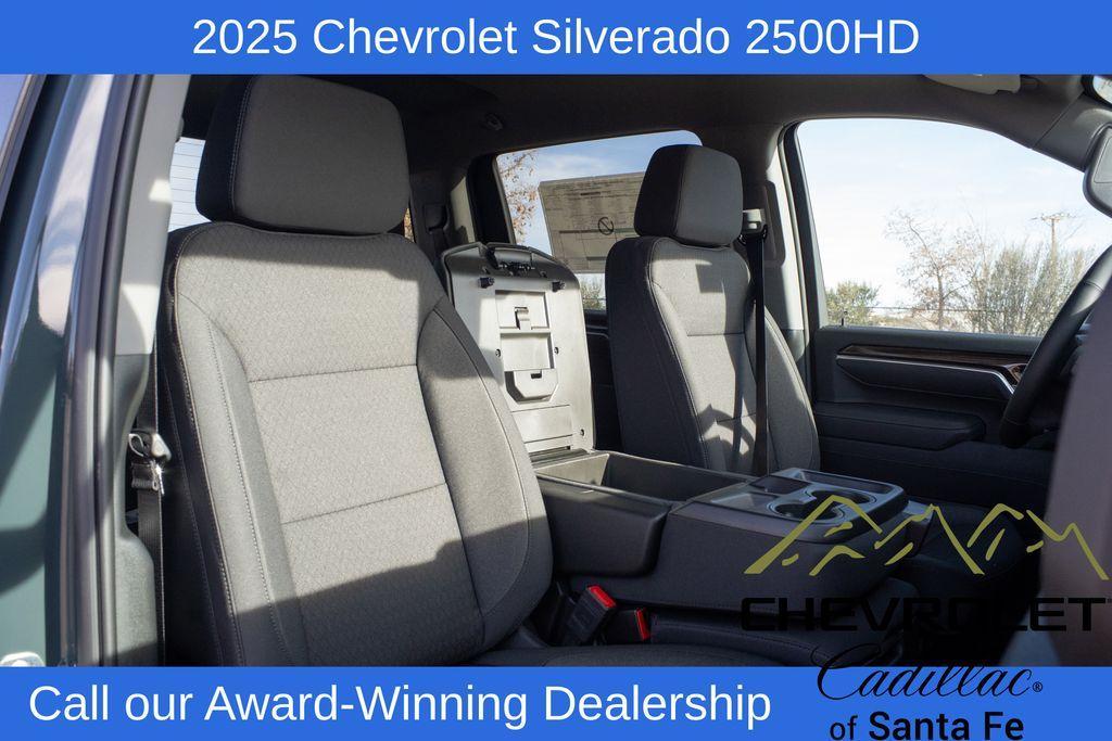 new 2025 Chevrolet Silverado 2500 car, priced at $62,590