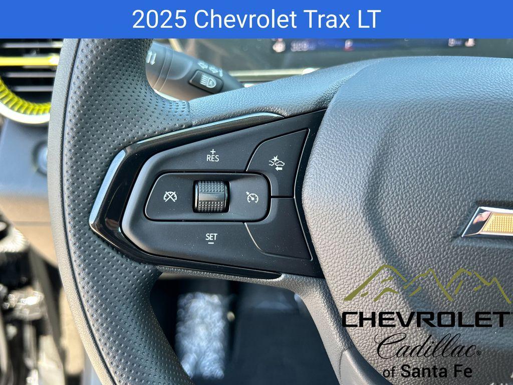 new 2025 Chevrolet Trax car, priced at $24,095