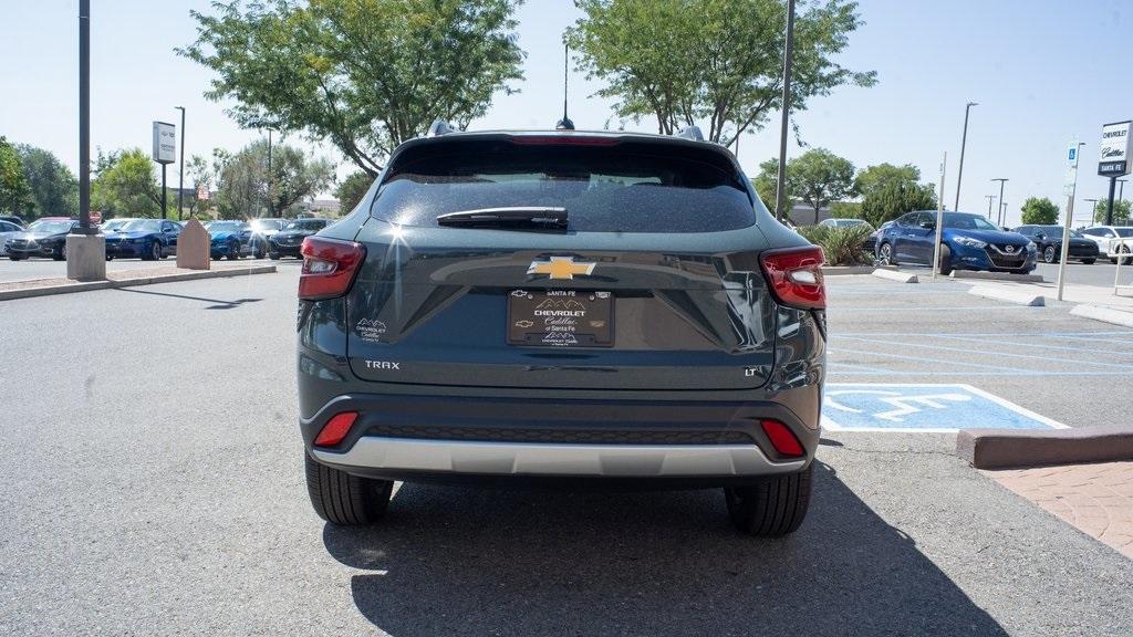 new 2025 Chevrolet Trax car, priced at $25,335