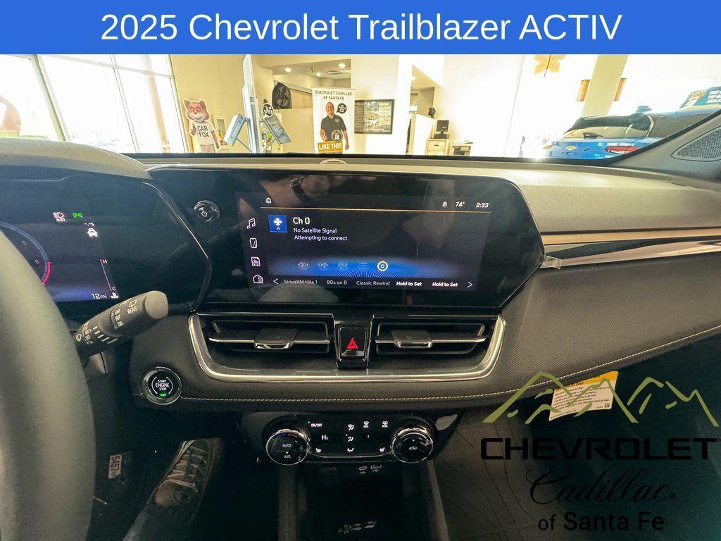 new 2025 Chevrolet TrailBlazer car, priced at $31,830