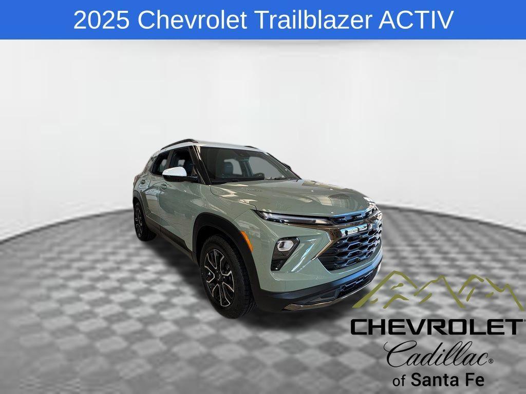 new 2025 Chevrolet TrailBlazer car, priced at $31,830