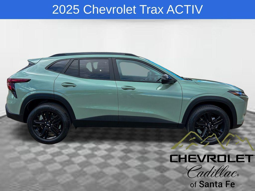 used 2025 Chevrolet Trax car, priced at $24,988