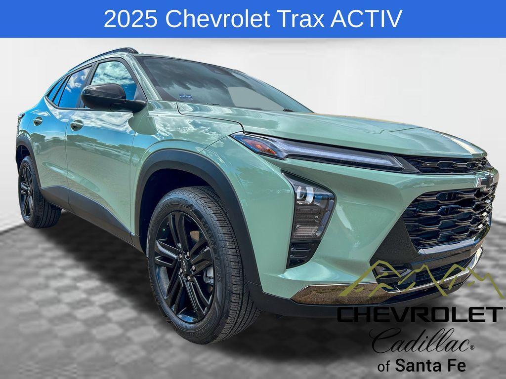 used 2025 Chevrolet Trax car, priced at $24,988