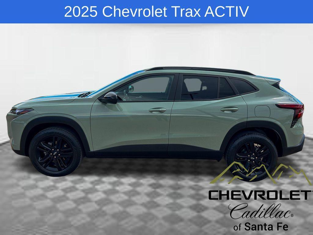 used 2025 Chevrolet Trax car, priced at $24,988