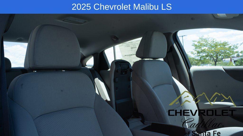 new 2025 Chevrolet Malibu car, priced at $27,520