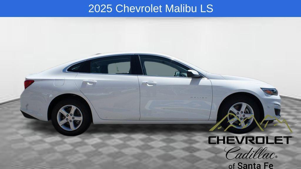 new 2025 Chevrolet Malibu car, priced at $27,520