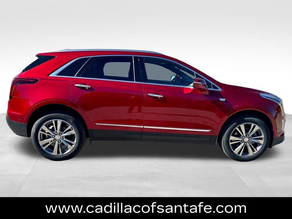 new 2025 Cadillac XT5 car, priced at $57,635