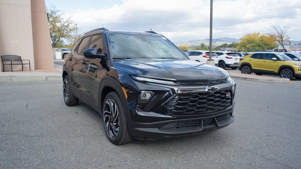 new 2025 Chevrolet TrailBlazer car, priced at $31,580