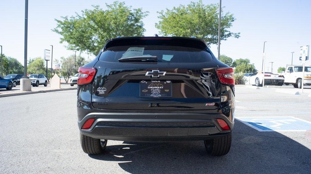 new 2025 Chevrolet Trax car, priced at $26,190