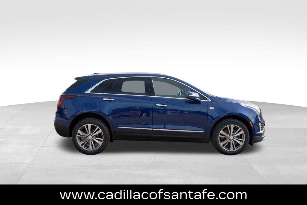 new 2025 Cadillac XT5 car, priced at $58,190