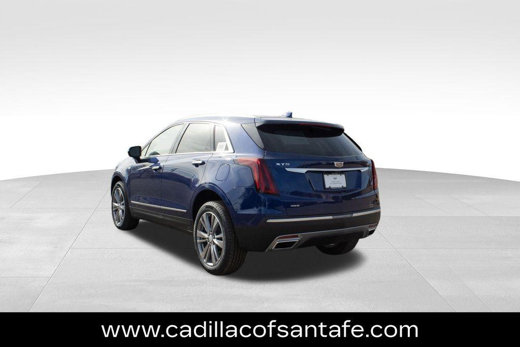 new 2025 Cadillac XT5 car, priced at $58,190