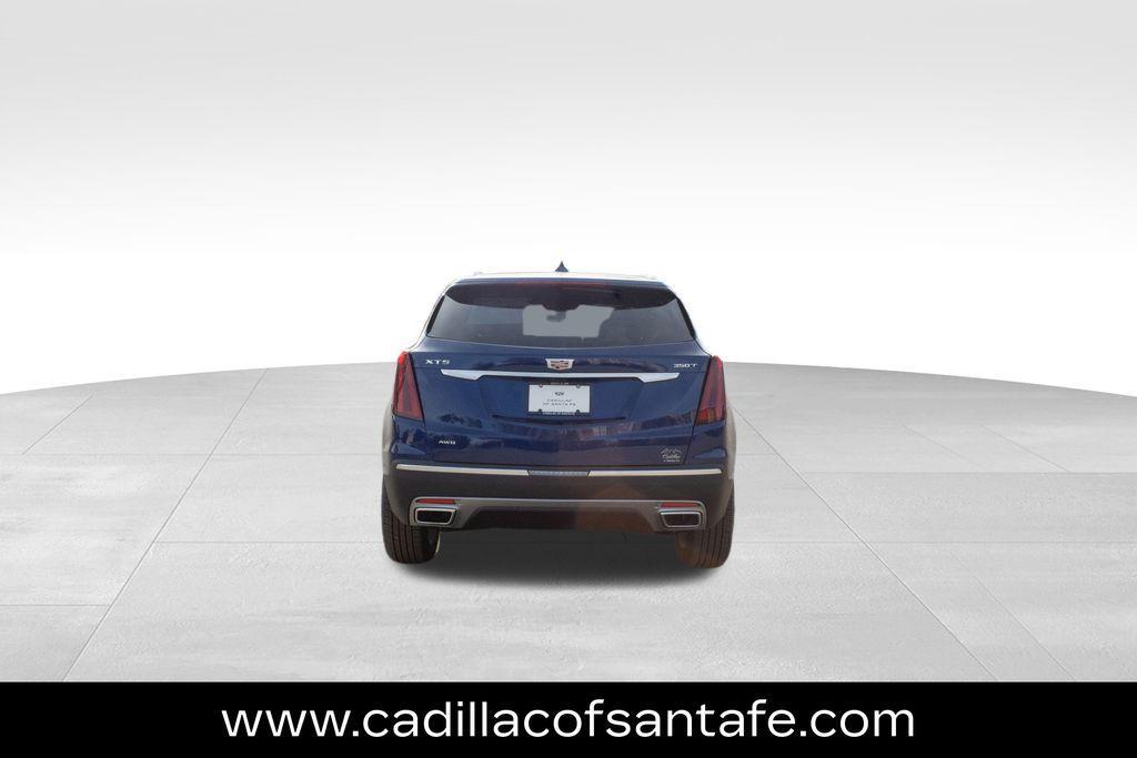 new 2025 Cadillac XT5 car, priced at $58,190