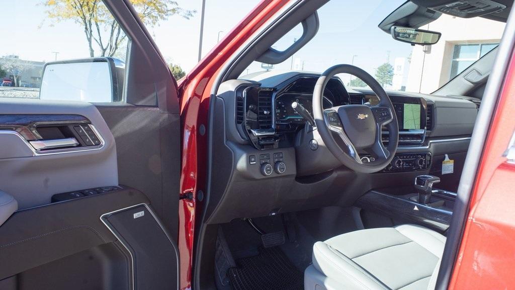 new 2025 Chevrolet Silverado 1500 car, priced at $68,925