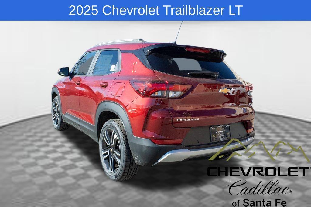 new 2025 Chevrolet TrailBlazer car, priced at $27,970