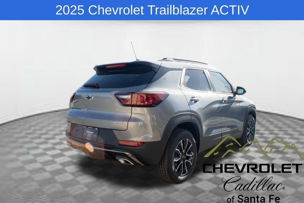 new 2025 Chevrolet TrailBlazer car, priced at $31,580