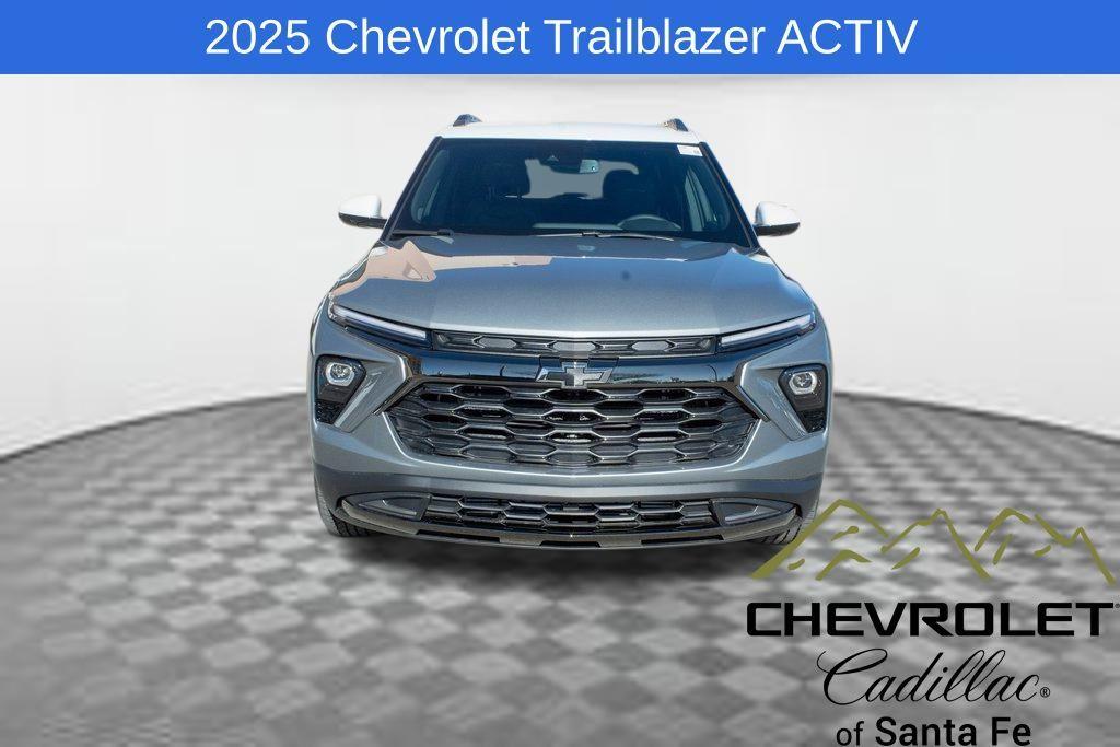 new 2025 Chevrolet TrailBlazer car, priced at $31,830