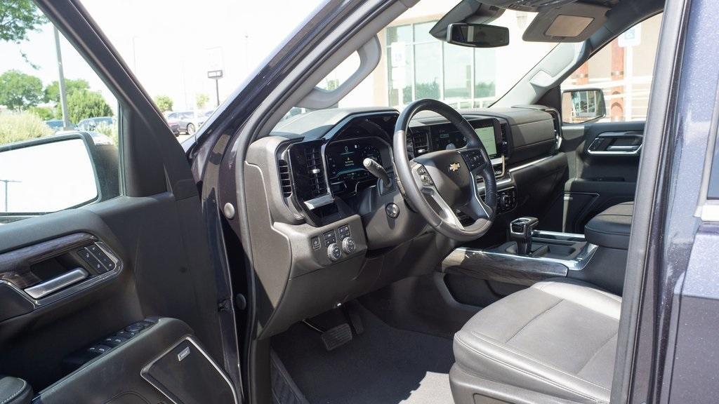 used 2023 Chevrolet Silverado 1500 car, priced at $49,988