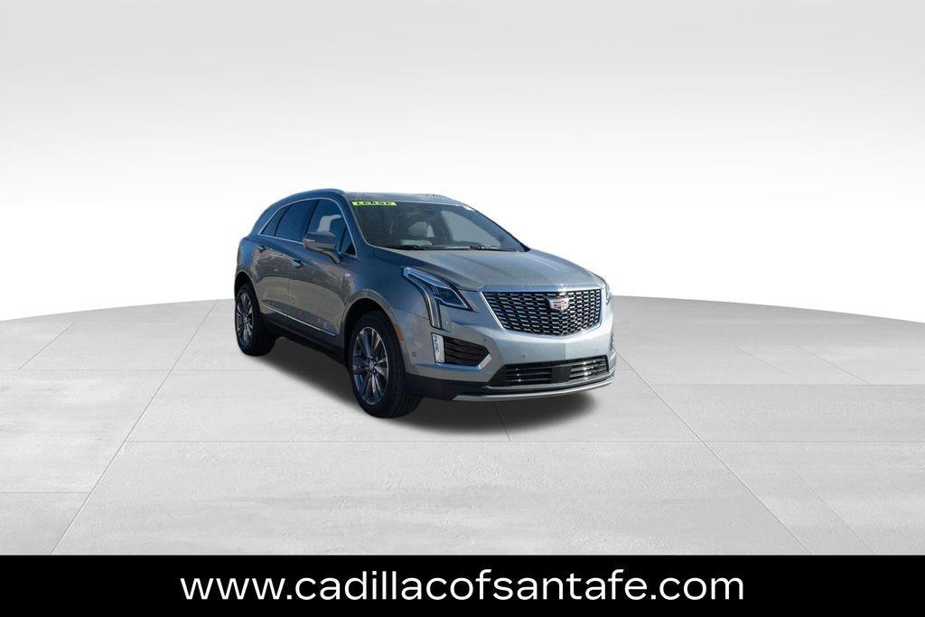 new 2025 Cadillac XT5 car, priced at $56,765