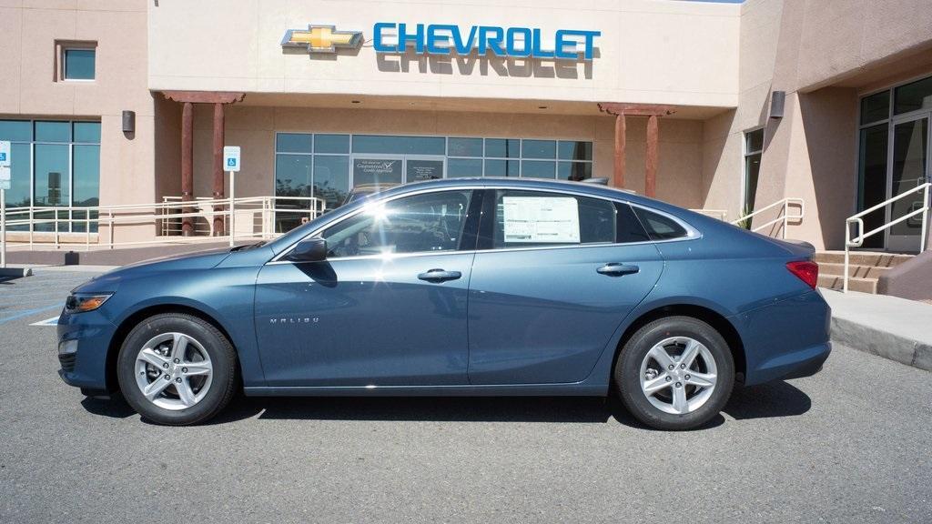 new 2025 Chevrolet Malibu car, priced at $27,520