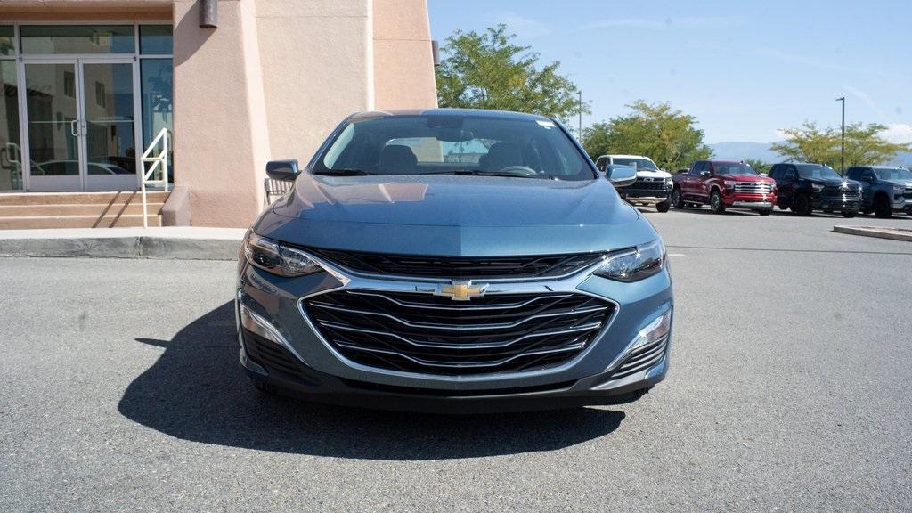 new 2025 Chevrolet Malibu car, priced at $27,520