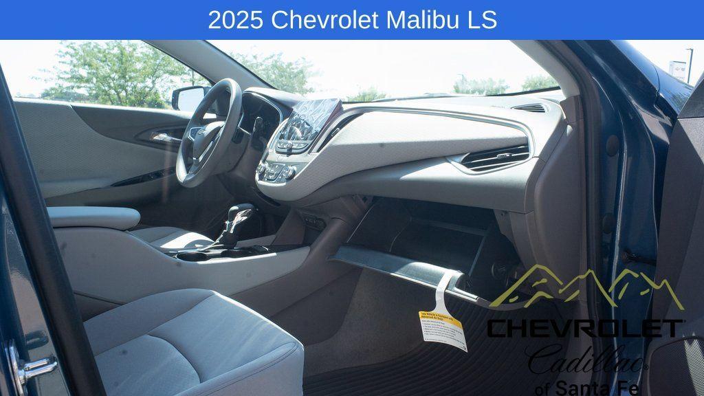 new 2025 Chevrolet Malibu car, priced at $27,520