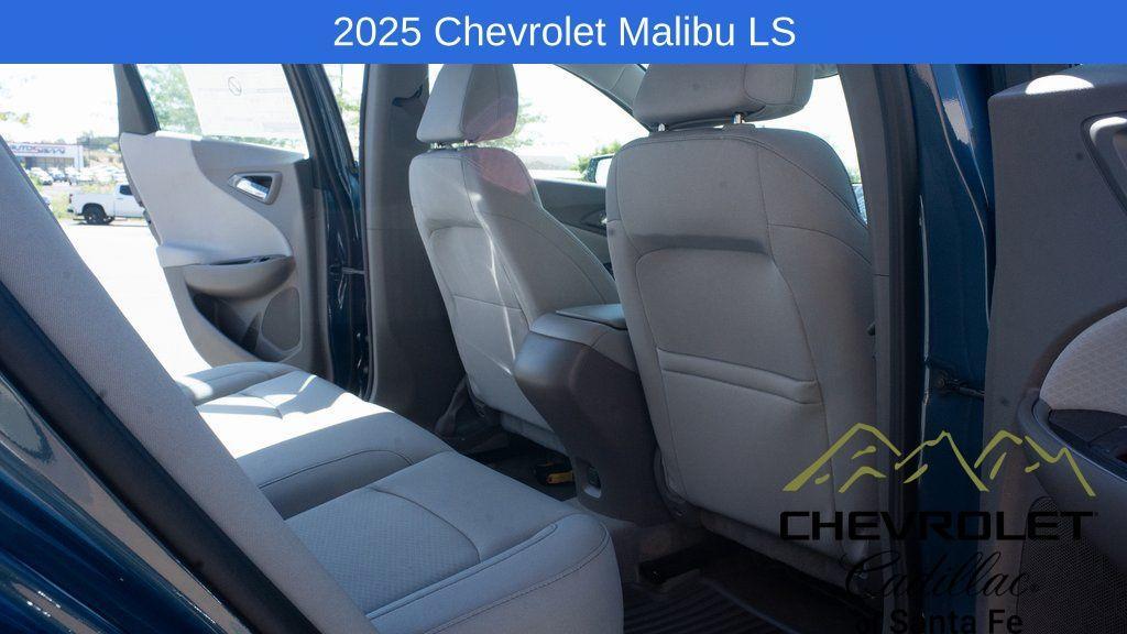 new 2025 Chevrolet Malibu car, priced at $27,520