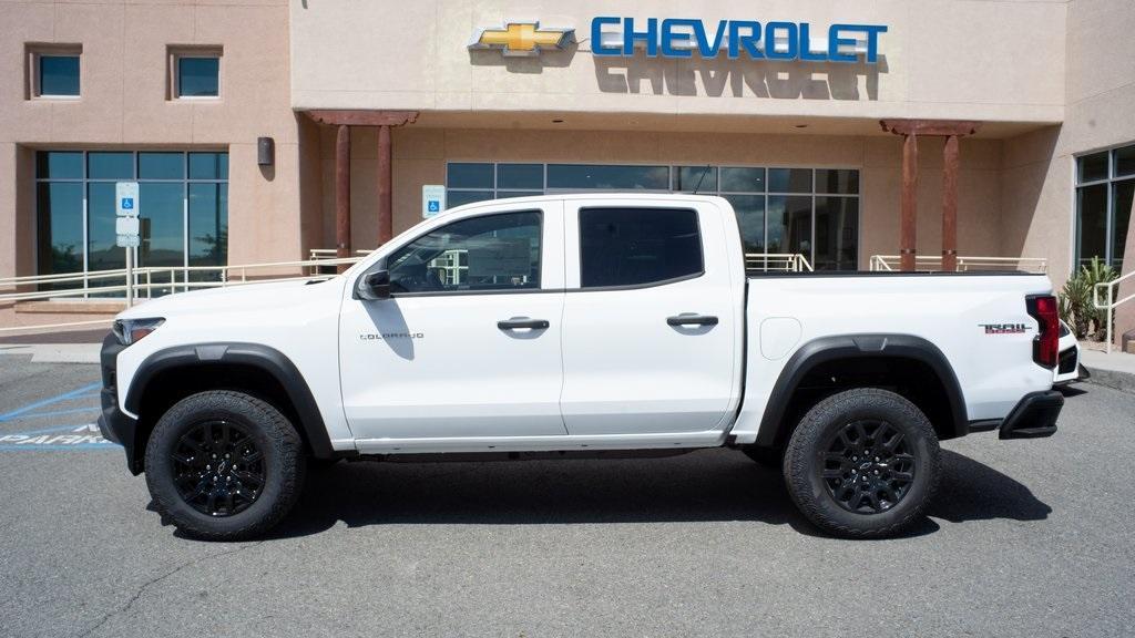 new 2024 Chevrolet Colorado car, priced at $43,245