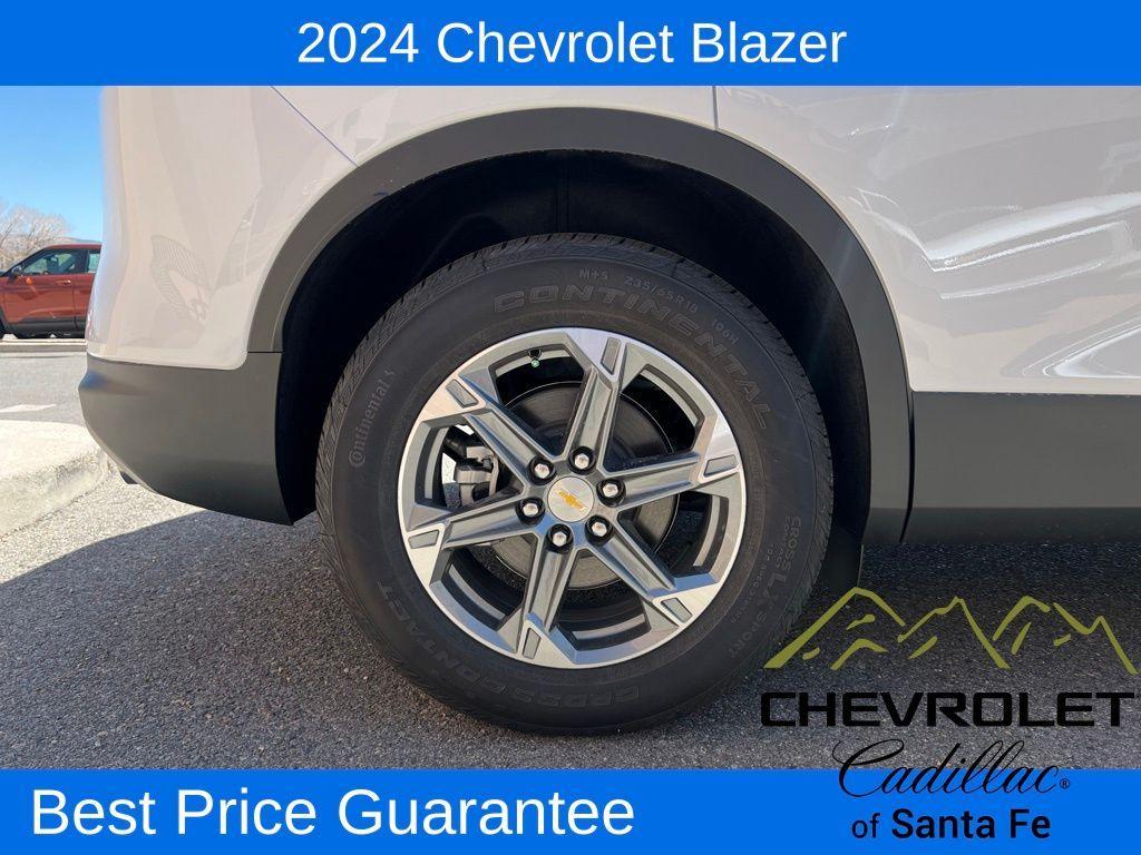 new 2024 Chevrolet Blazer car, priced at $37,120