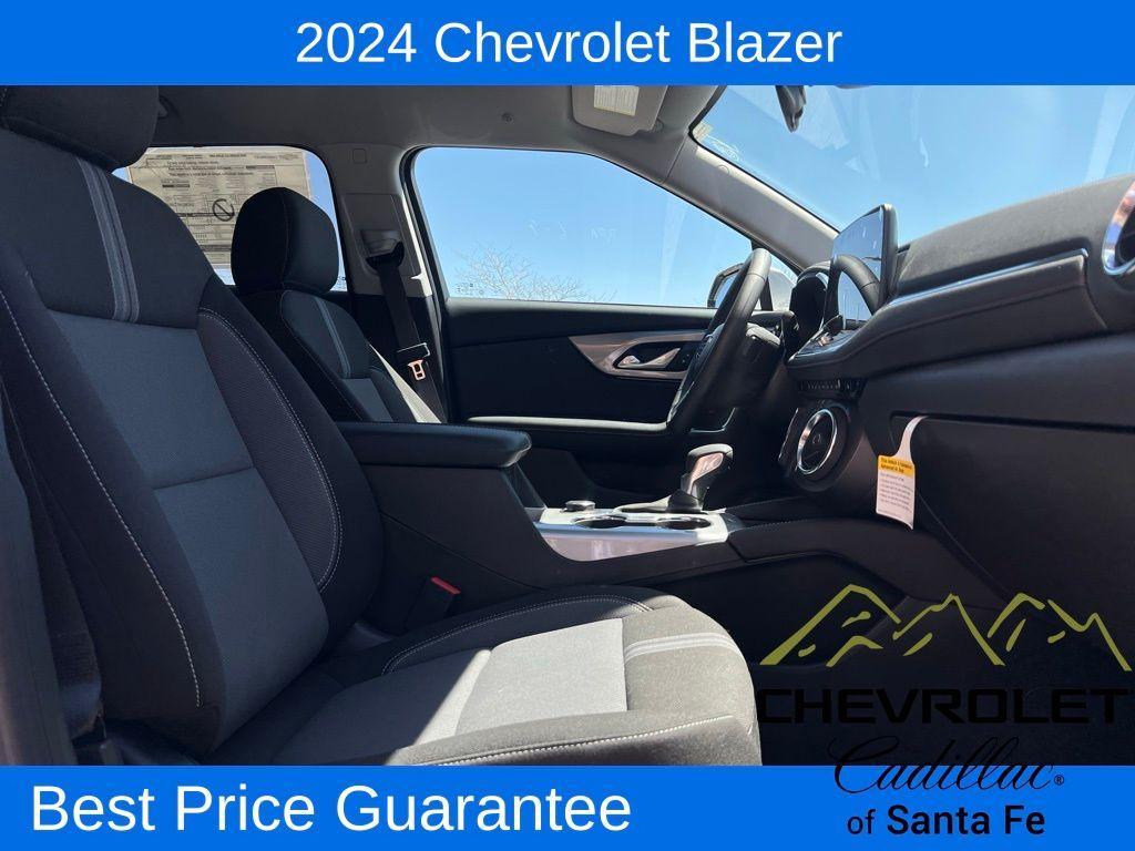 new 2024 Chevrolet Blazer car, priced at $37,120