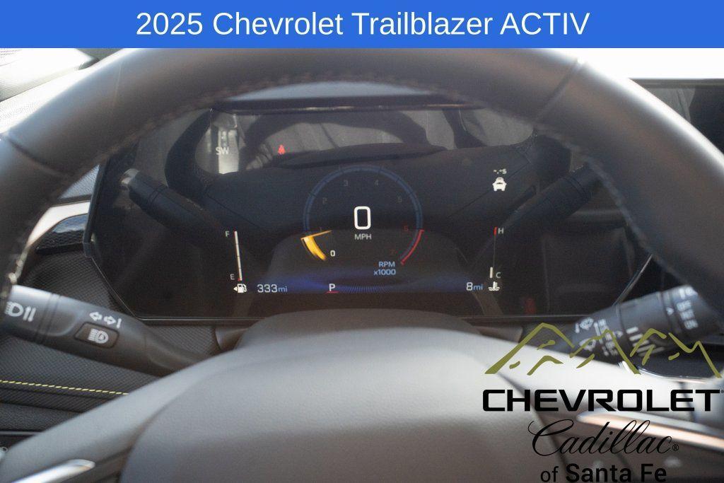 new 2025 Chevrolet TrailBlazer car, priced at $31,580