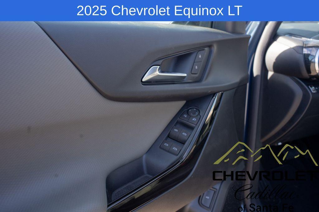 new 2025 Chevrolet Equinox car, priced at $34,145