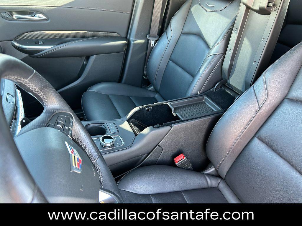 used 2022 Cadillac XT4 car, priced at $31,988