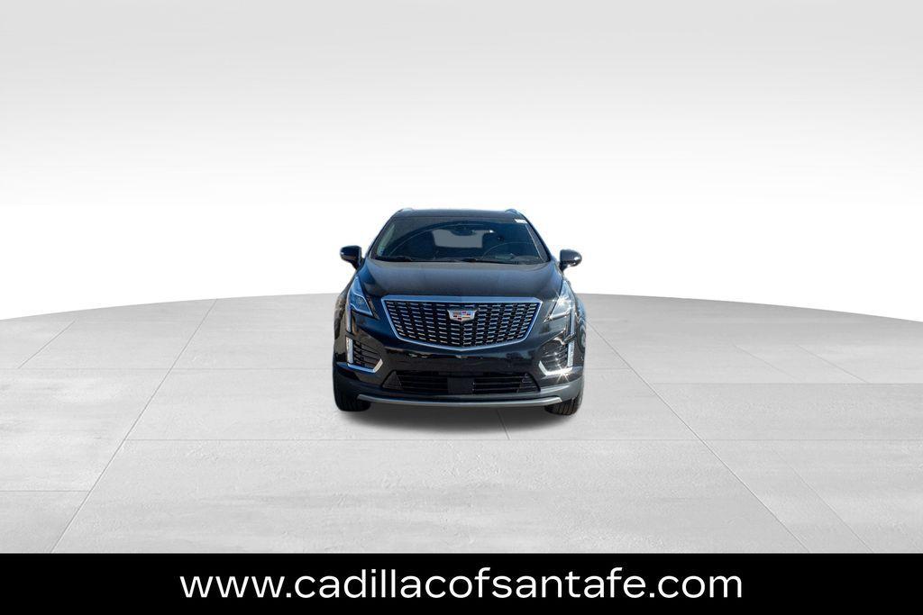 new 2025 Cadillac XT5 car, priced at $58,190