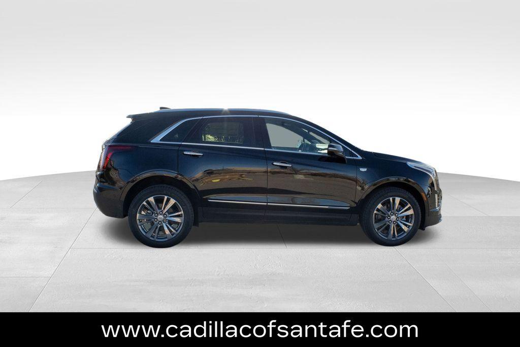 new 2025 Cadillac XT5 car, priced at $58,190