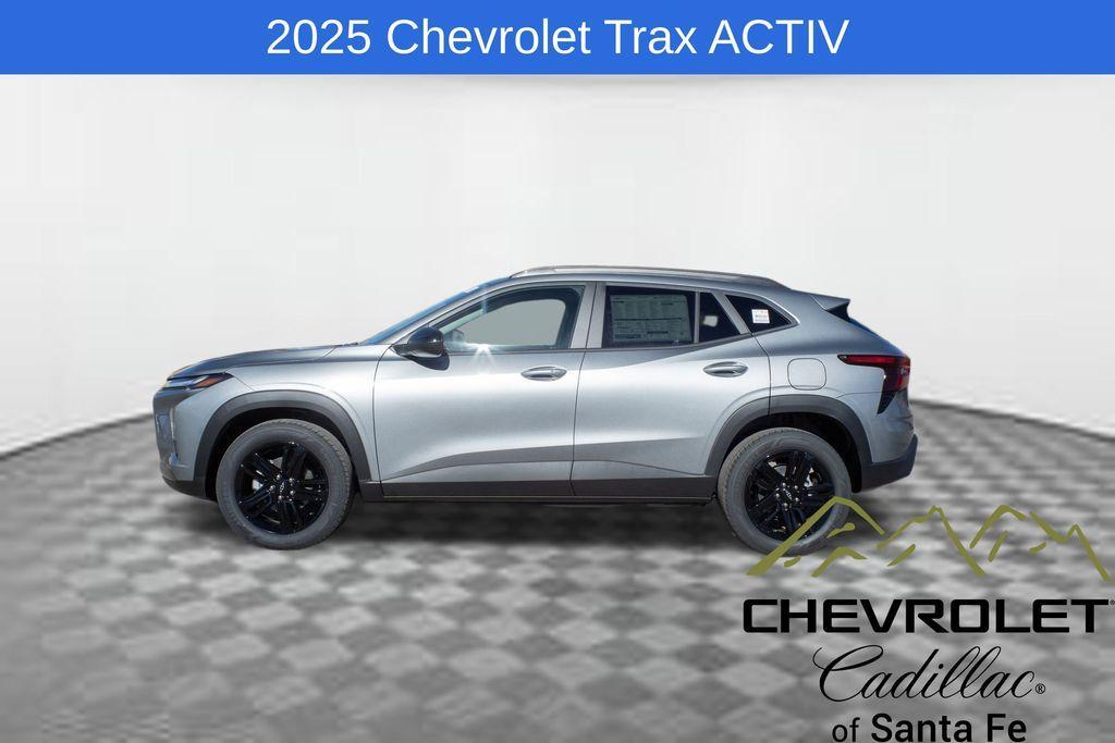 new 2025 Chevrolet Trax car, priced at $27,115