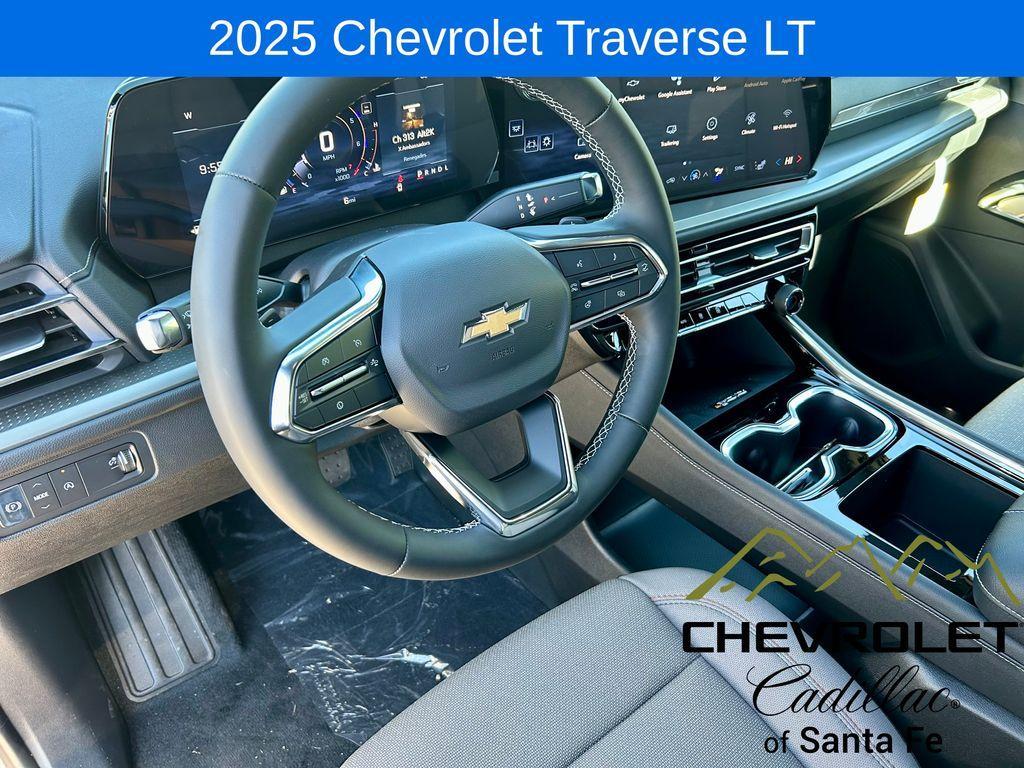 new 2025 Chevrolet Traverse car, priced at $42,945