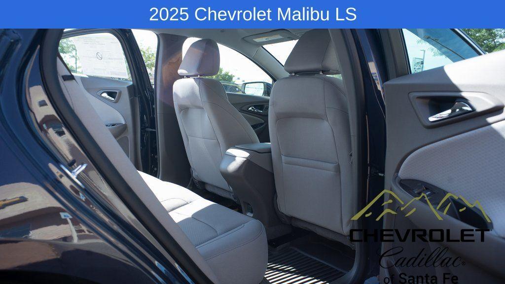 new 2025 Chevrolet Malibu car, priced at $27,520