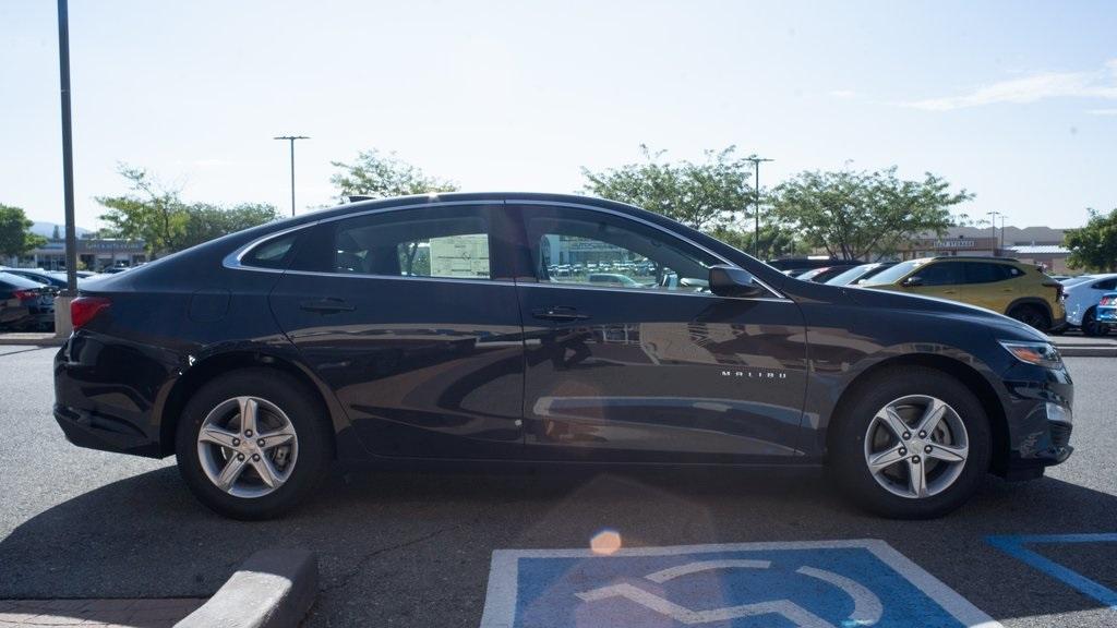 new 2025 Chevrolet Malibu car, priced at $27,520