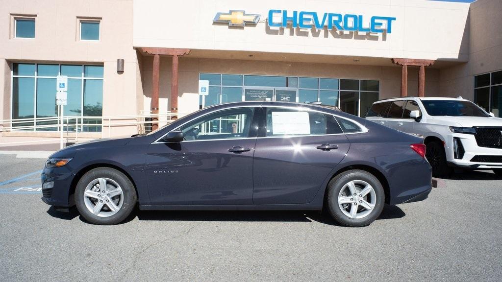 new 2025 Chevrolet Malibu car, priced at $27,520