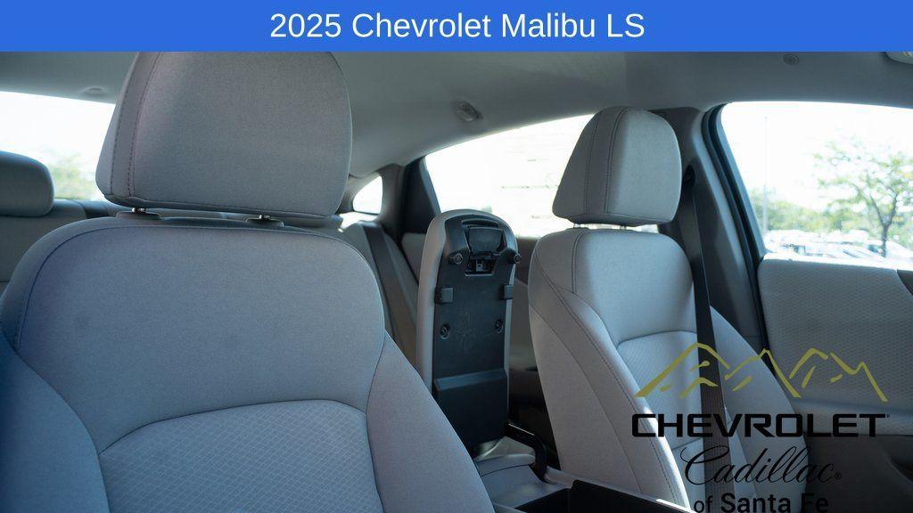 new 2025 Chevrolet Malibu car, priced at $27,520